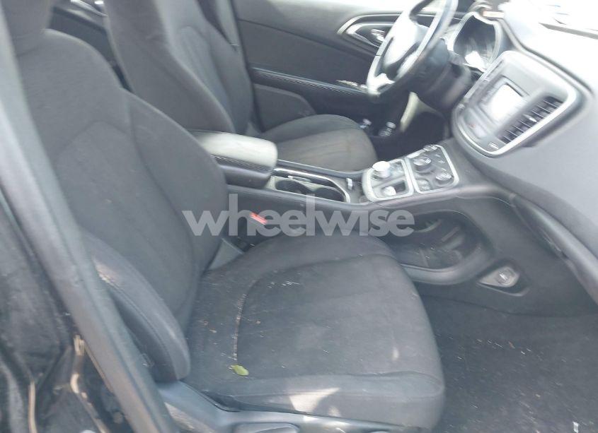 Photo 5 of 2015 Chrysler 200 LIMITED (VIN 1C3CCCAB8FN547054)