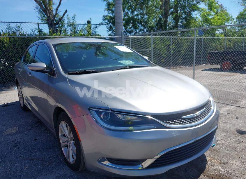 2015 Chrysler 200 LIMITED (VIN 1C3CCCAB8FN629236) main photo