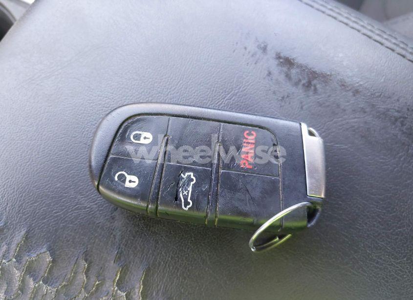 Photo 11 of 2015 Chrysler 200 LIMITED (VIN 1C3CCCAB8FN629236)