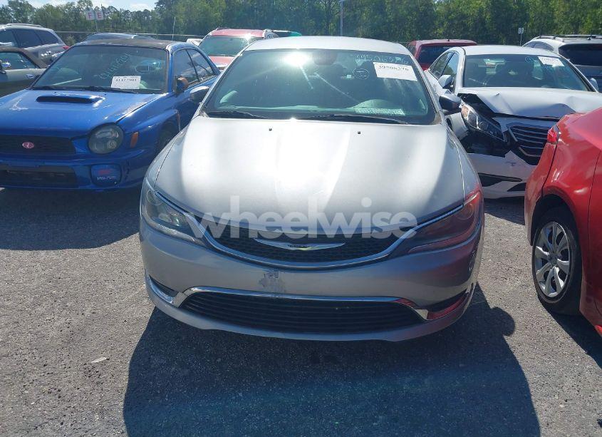 Photo 13 of 2015 Chrysler 200 LIMITED (VIN 1C3CCCAB8FN629236)