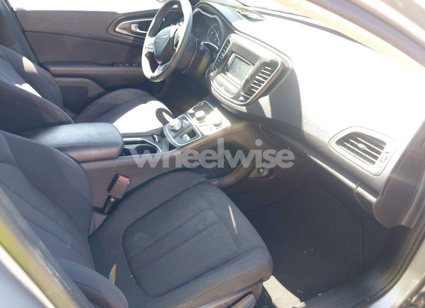 Photo 5 of 2015 Chrysler 200 LIMITED (VIN 1C3CCCAB8FN629236)