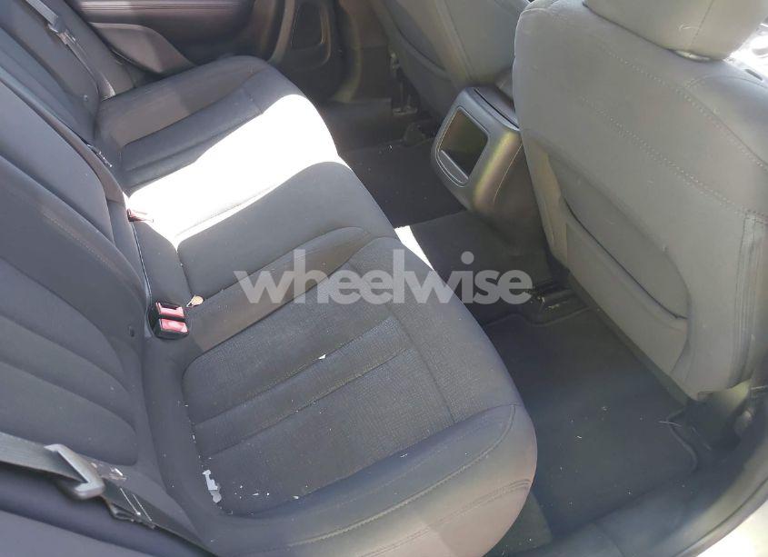 Photo 8 of 2015 Chrysler 200 LIMITED (VIN 1C3CCCAB8FN629236)