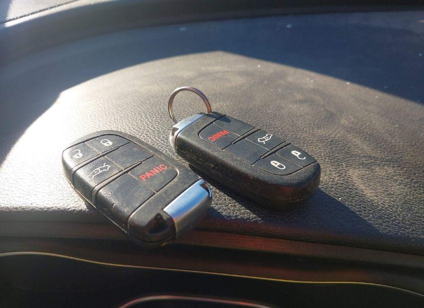 Photo 11 of 2015 Chrysler 200 LIMITED (VIN 1C3CCCAB8FN650264)