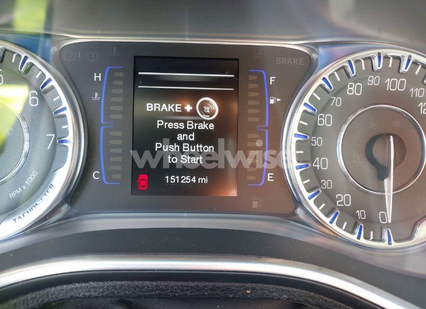 Photo 7 of 2015 Chrysler 200 LIMITED (VIN 1C3CCCAB8FN659613)