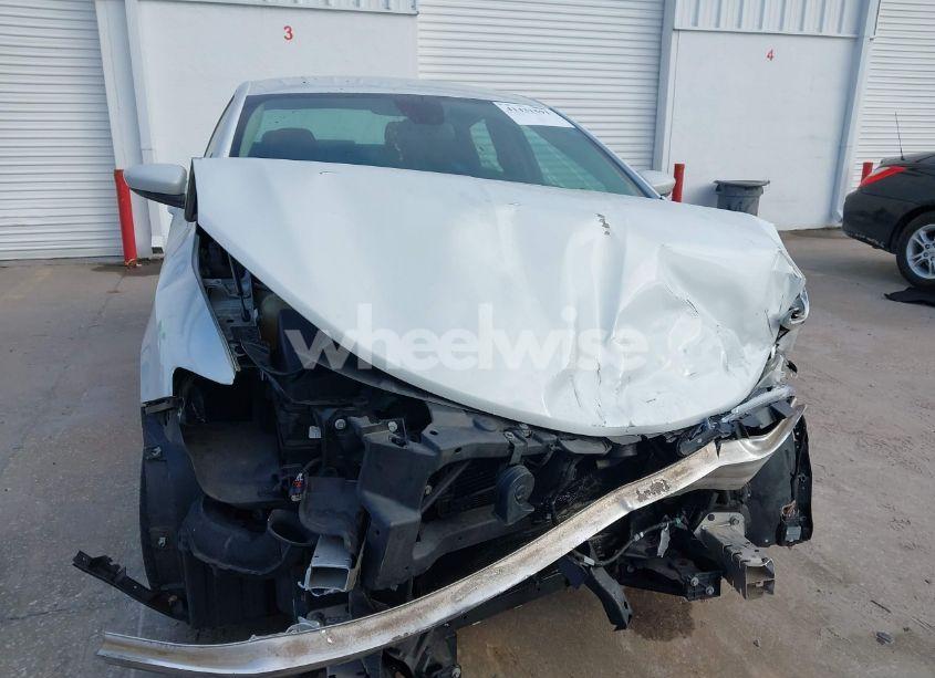 Photo 13 of 2015 Chrysler 200 LIMITED (VIN 1C3CCCAB8FN661717)