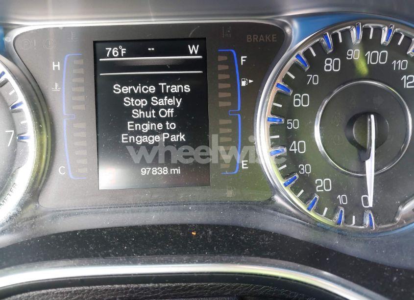 Photo 16 of 2015 Chrysler 200 LIMITED (VIN 1C3CCCAB8FN661717)