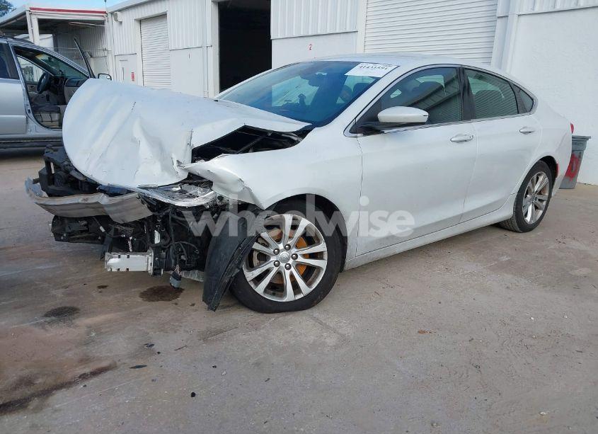 Photo 2 of 2015 Chrysler 200 LIMITED (VIN 1C3CCCAB8FN661717)