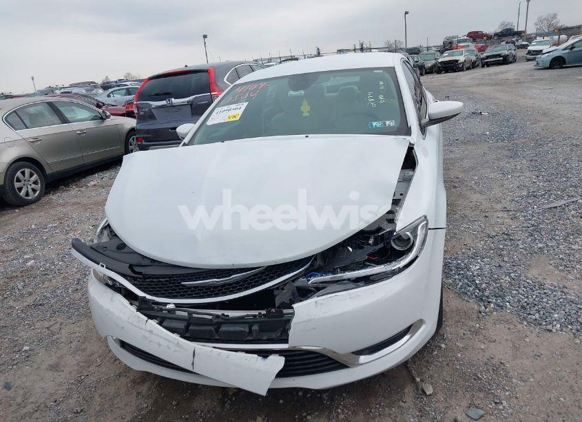 Photo 12 of 2015 Chrysler 200 LIMITED (VIN 1C3CCCAB8FN669588)