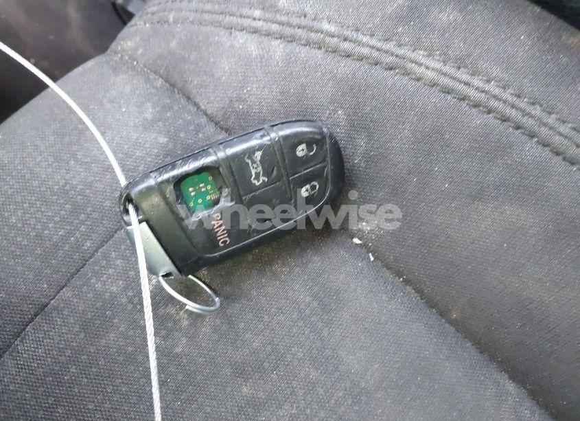 Photo 11 of 2015 Chrysler 200 LIMITED (VIN 1C3CCCAB8FN671163)