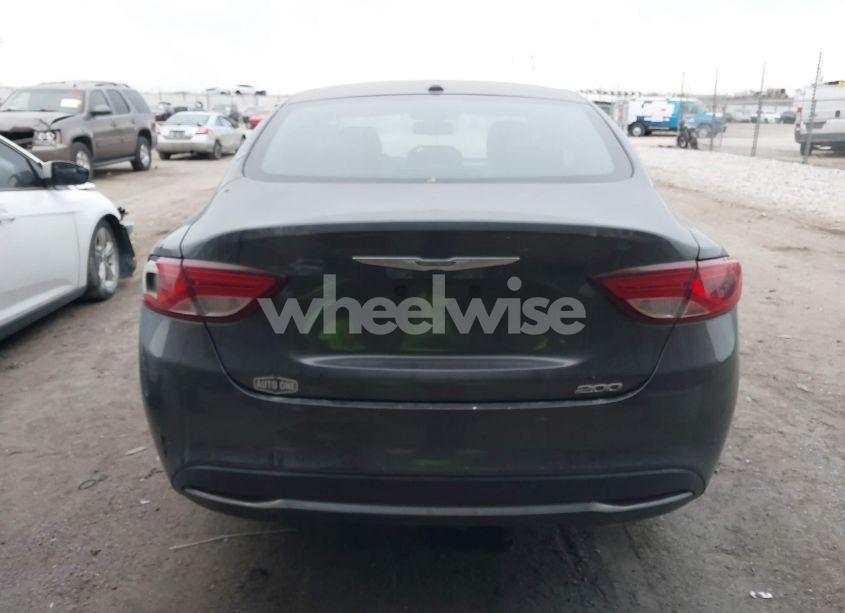 Photo 16 of 2015 Chrysler 200 LIMITED (VIN 1C3CCCAB8FN671325)