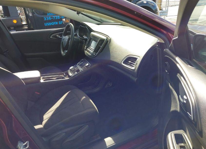 Photo 5 of 2015 Chrysler 200 LIMITED (VIN 1C3CCCAB8FN683121)