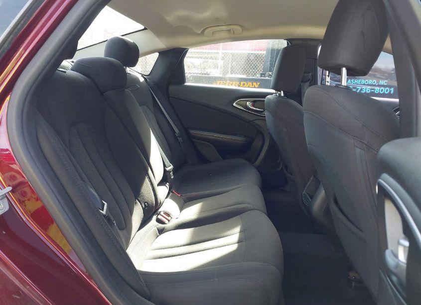 Photo 8 of 2015 Chrysler 200 LIMITED (VIN 1C3CCCAB8FN683121)