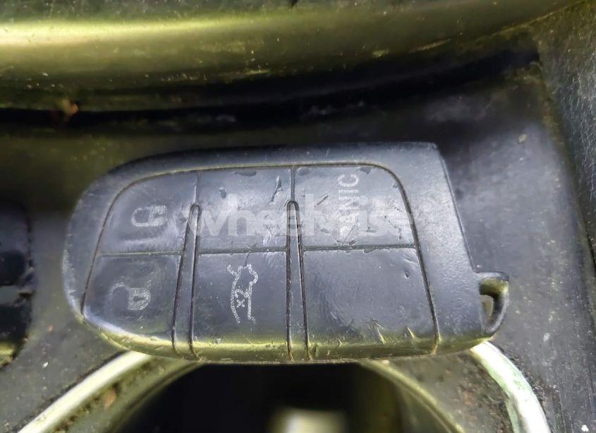 Photo 11 of 2015 Chrysler 200 LIMITED (VIN 1C3CCCAB8FN684964)