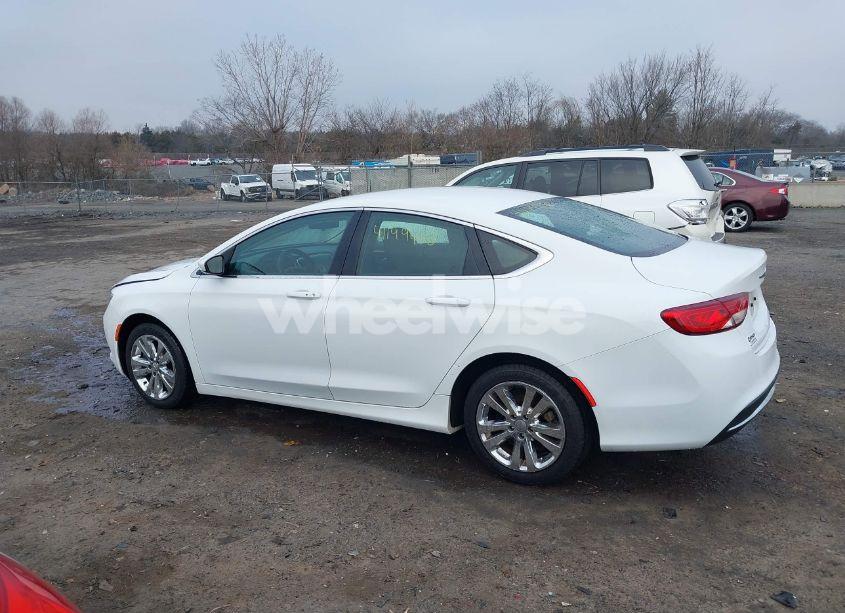 Photo 14 of 2015 Chrysler 200 LIMITED (VIN 1C3CCCAB8FN698234)