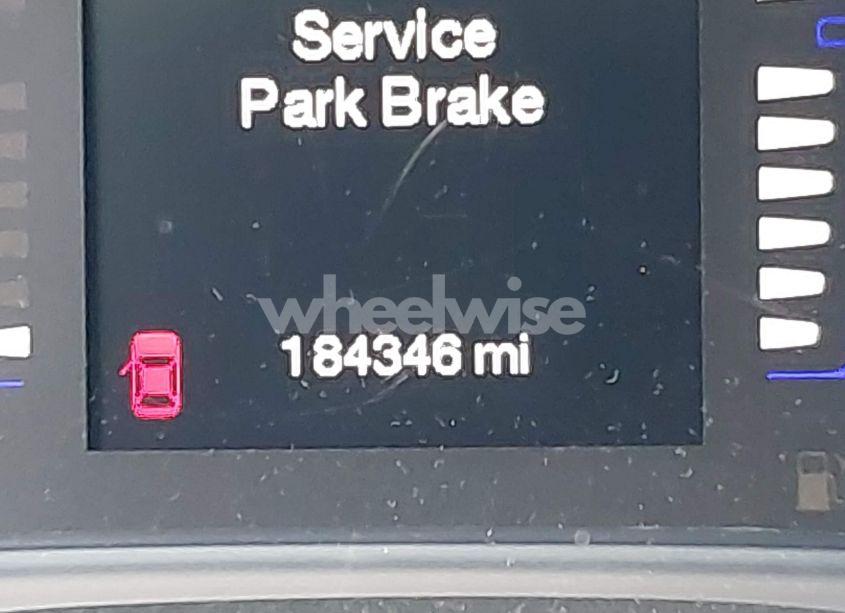 Photo 15 of 2015 Chrysler 200 LIMITED (VIN 1C3CCCAB8FN698234)