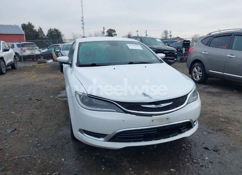 Photo 6 of 2015 Chrysler 200 LIMITED (VIN 1C3CCCAB8FN698234)