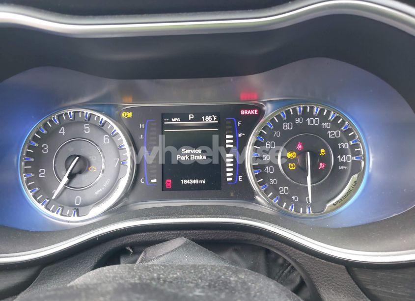 Photo 7 of 2015 Chrysler 200 LIMITED (VIN 1C3CCCAB8FN698234)