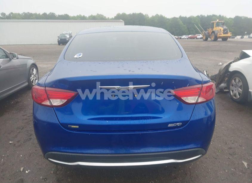 Photo 16 of 2015 Chrysler 200 LIMITED (VIN 1C3CCCAB8FN707577)