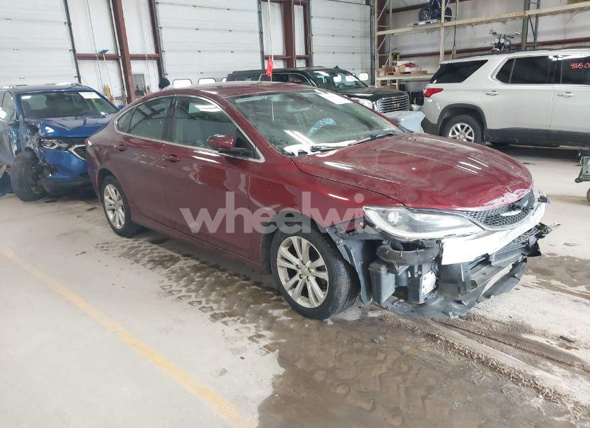 2015 Chrysler 200 LIMITED (VIN 1C3CCCAB8FN711953) main photo