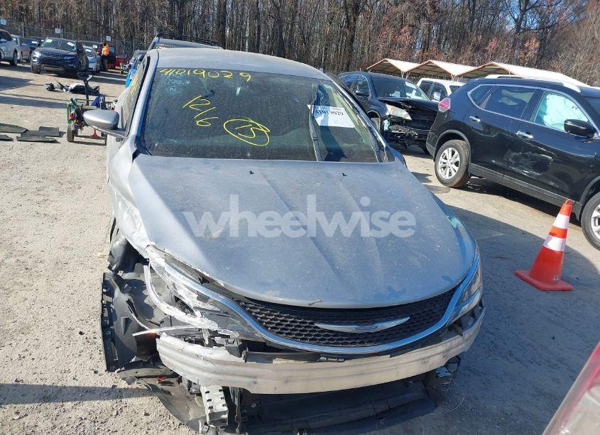 Photo 12 of 2015 Chrysler 200 LIMITED (VIN 1C3CCCAB8FN751241)