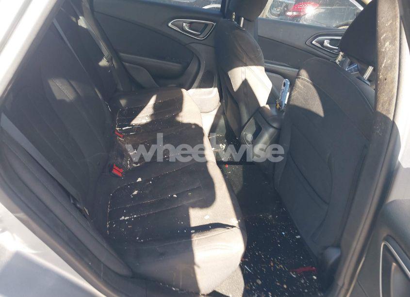 Photo 8 of 2015 Chrysler 200 LIMITED (VIN 1C3CCCAB8FN751241)