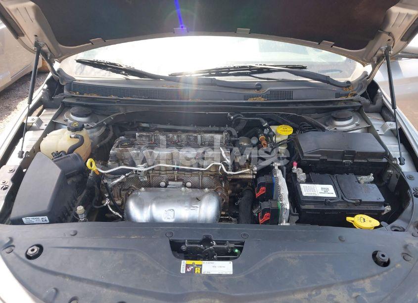 Photo 10 of 2015 Chrysler 200 LIMITED (VIN 1C3CCCAB8FN759033)