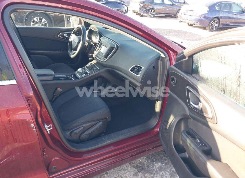 Photo 5 of 2016 Chrysler 200 LIMITED (VIN 1C3CCCAB8GN108289)