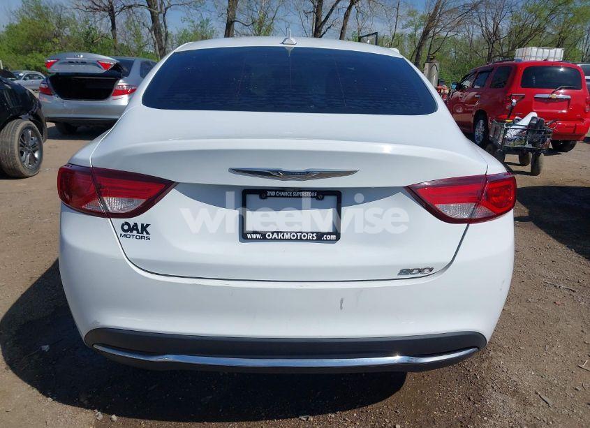 Photo 16 of 2016 Chrysler 200 LIMITED (VIN 1C3CCCAB8GN109121)