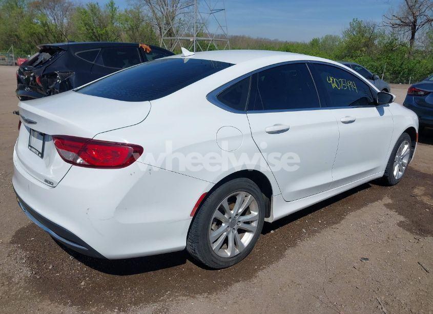 Photo 4 of 2016 Chrysler 200 LIMITED (VIN 1C3CCCAB8GN109121)
