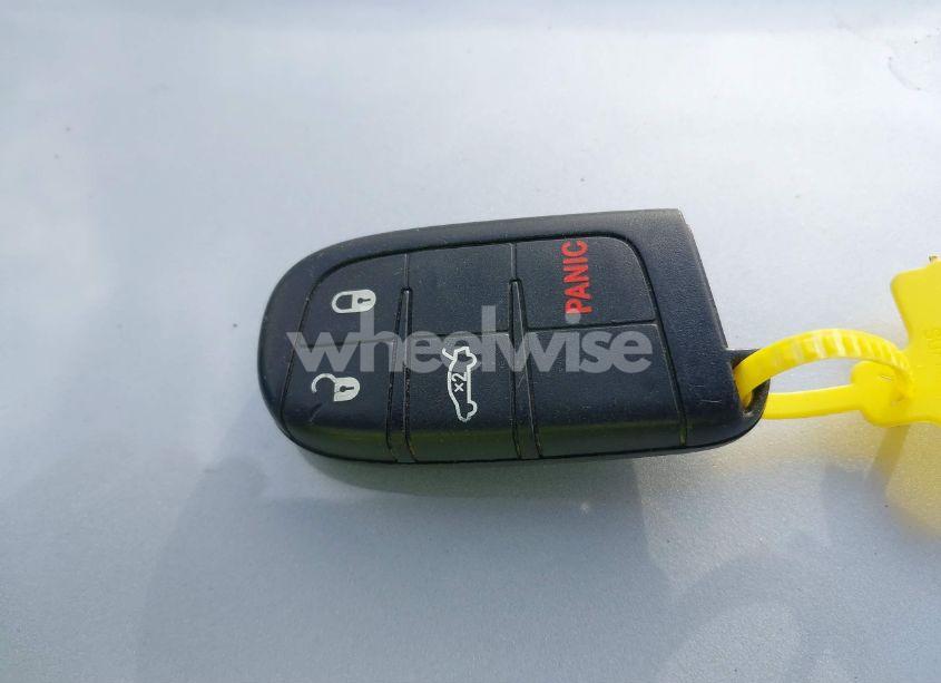 Photo 11 of 2016 Chrysler 200 LIMITED (VIN 1C3CCCAB8GN115274)