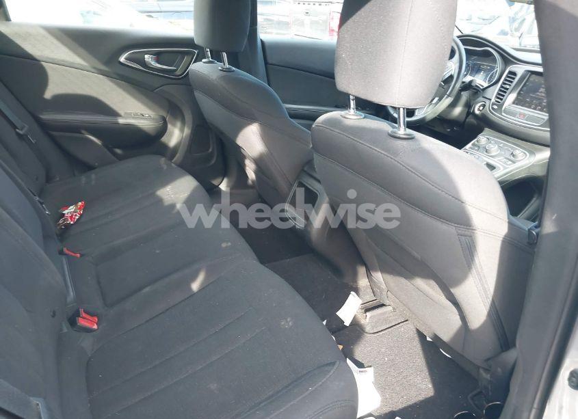 Photo 8 of 2016 Chrysler 200 LIMITED (VIN 1C3CCCAB8GN115274)