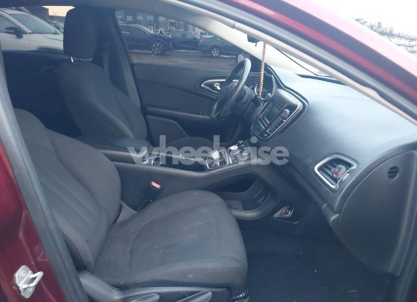 Photo 5 of 2016 Chrysler 200 LIMITED (VIN 1C3CCCAB8GN120359)