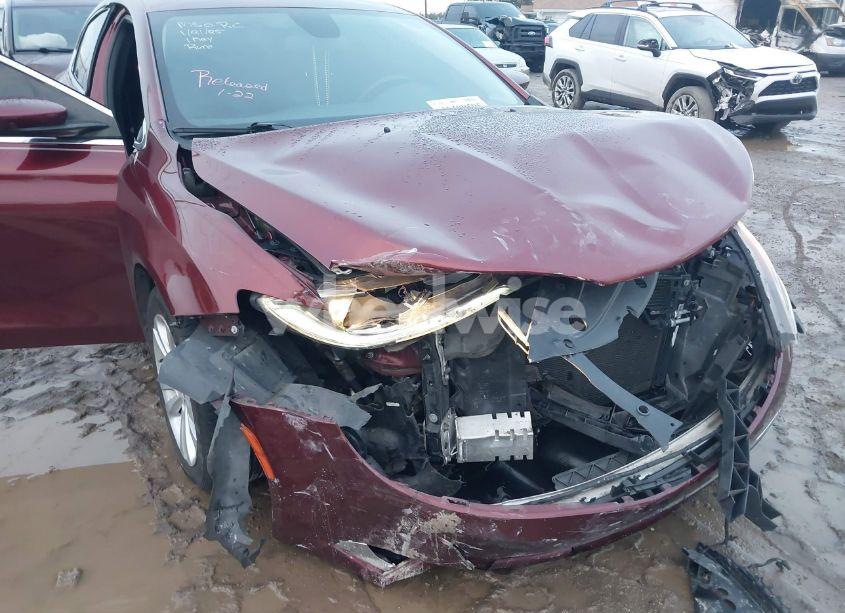 Photo 6 of 2016 Chrysler 200 LIMITED (VIN 1C3CCCAB8GN120359)