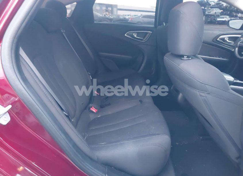 Photo 8 of 2016 Chrysler 200 LIMITED (VIN 1C3CCCAB8GN120359)