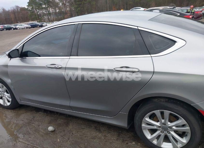 Photo 14 of 2016 Chrysler 200 LIMITED (VIN 1C3CCCAB8GN155127)