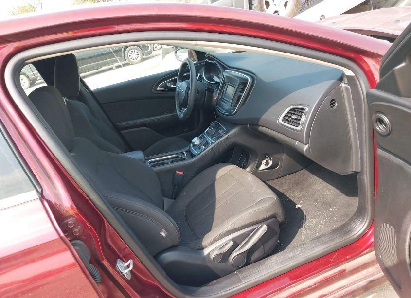 Photo 5 of 2016 Chrysler 200 LIMITED (VIN 1C3CCCAB8GN166337)