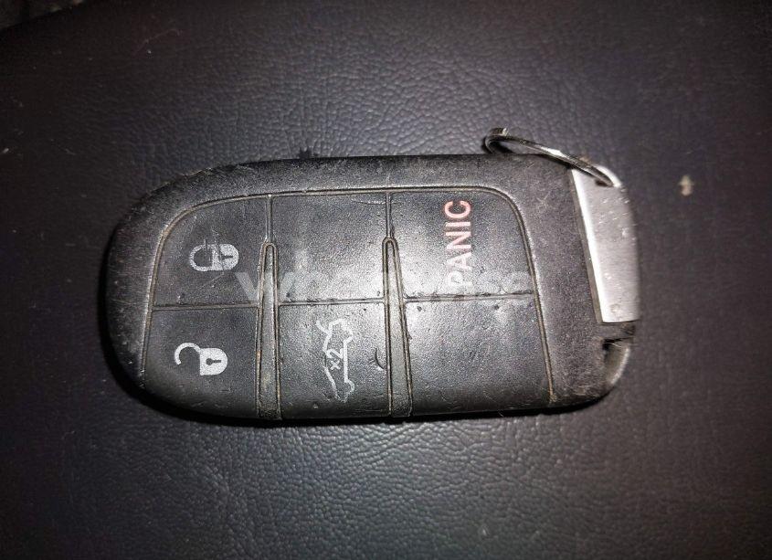 Photo 11 of 2015 Chrysler 200 LIMITED (VIN 1C3CCCAB9FN503886)