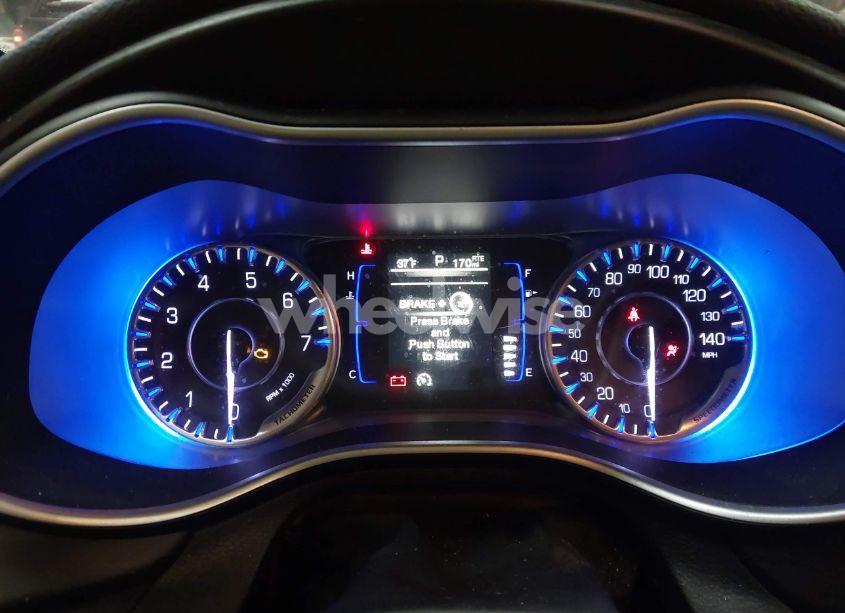 Photo 7 of 2015 Chrysler 200 LIMITED (VIN 1C3CCCAB9FN503886)