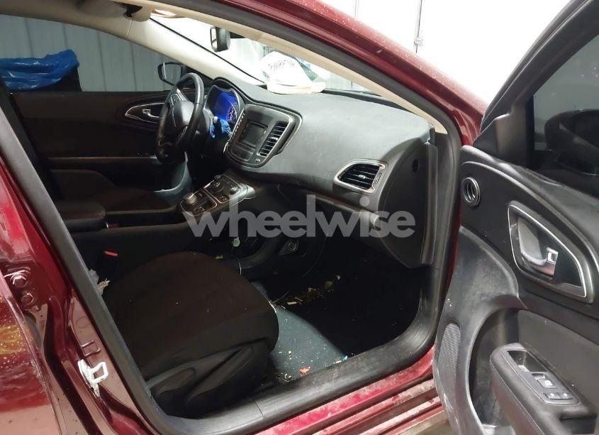 Photo 5 of 2015 Chrysler 200 LIMITED (VIN 1C3CCCAB9FN534748)