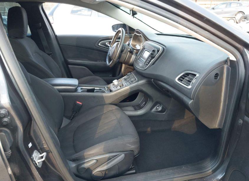 Photo 5 of 2015 Chrysler 200 LIMITED (VIN 1C3CCCAB9FN535317)