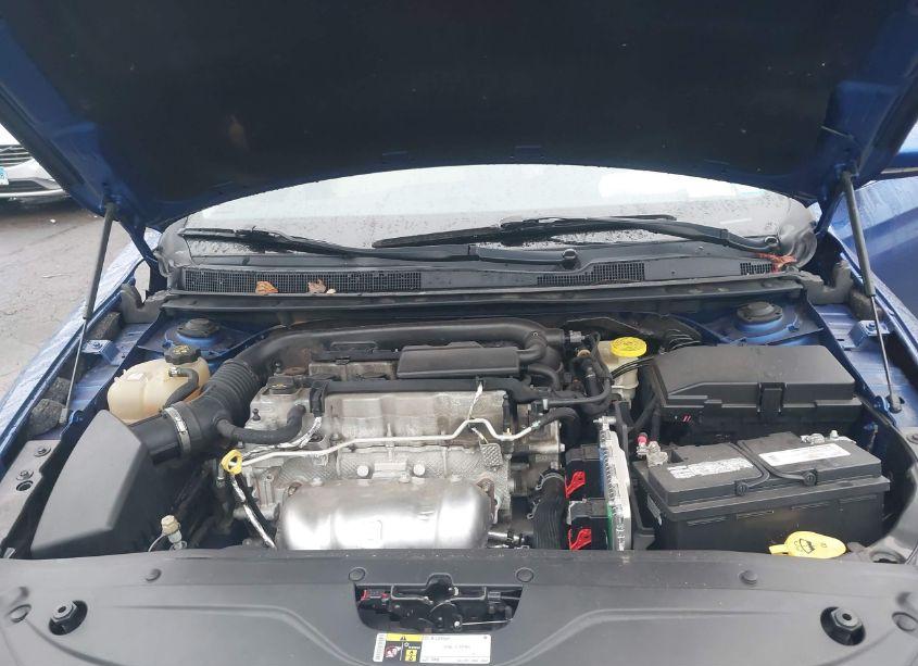 Photo 10 of 2015 Chrysler 200 LIMITED (VIN 1C3CCCAB9FN536449)