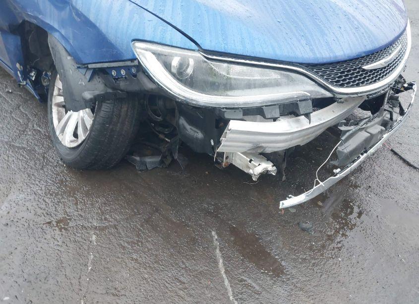 Photo 13 of 2015 Chrysler 200 LIMITED (VIN 1C3CCCAB9FN536449)