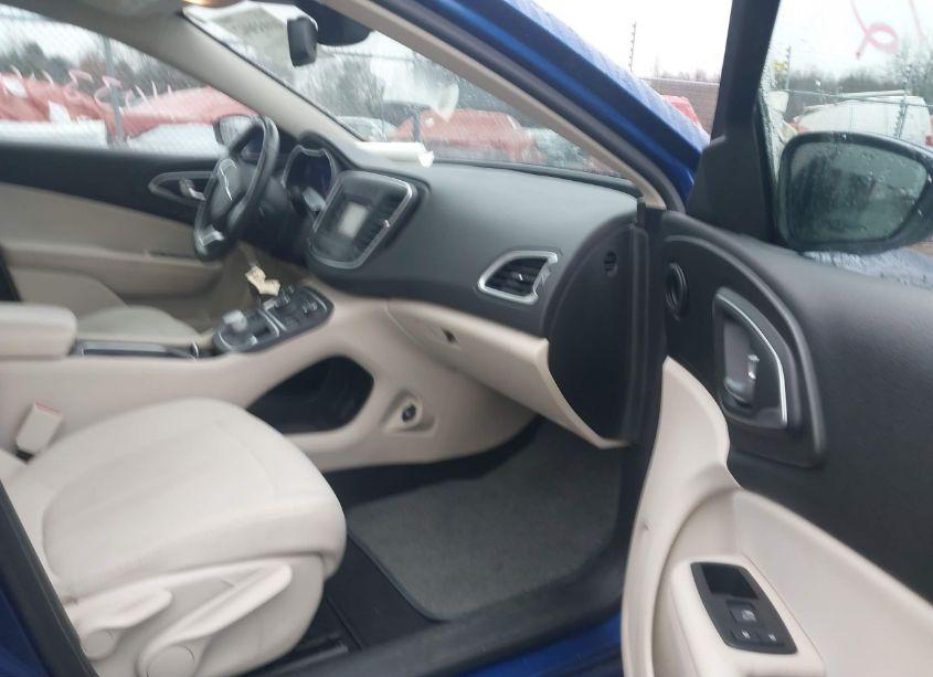 Photo 5 of 2015 Chrysler 200 LIMITED (VIN 1C3CCCAB9FN536449)