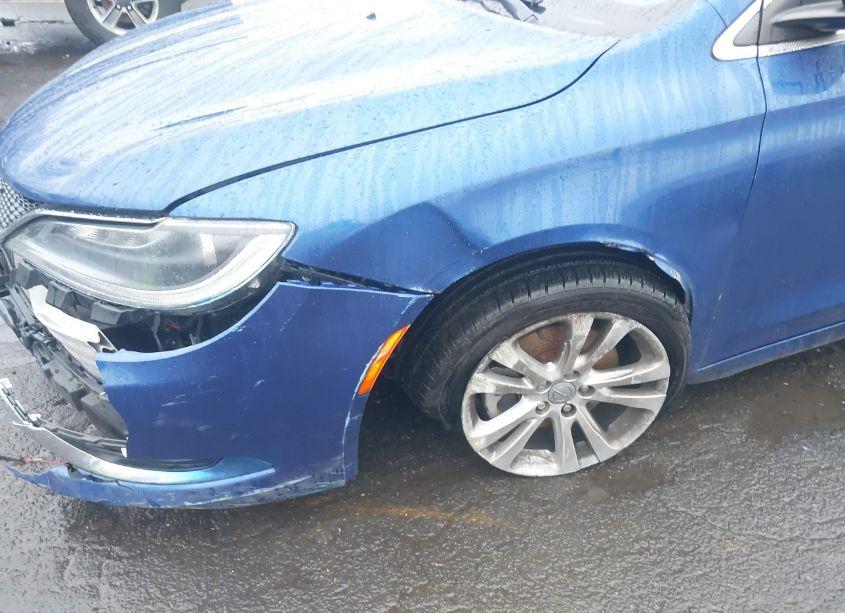 Photo 6 of 2015 Chrysler 200 LIMITED (VIN 1C3CCCAB9FN536449)