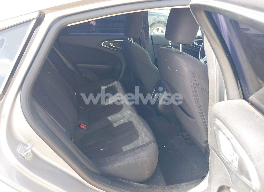 Photo 8 of 2015 Chrysler 200 LIMITED (VIN 1C3CCCAB9FN539609)