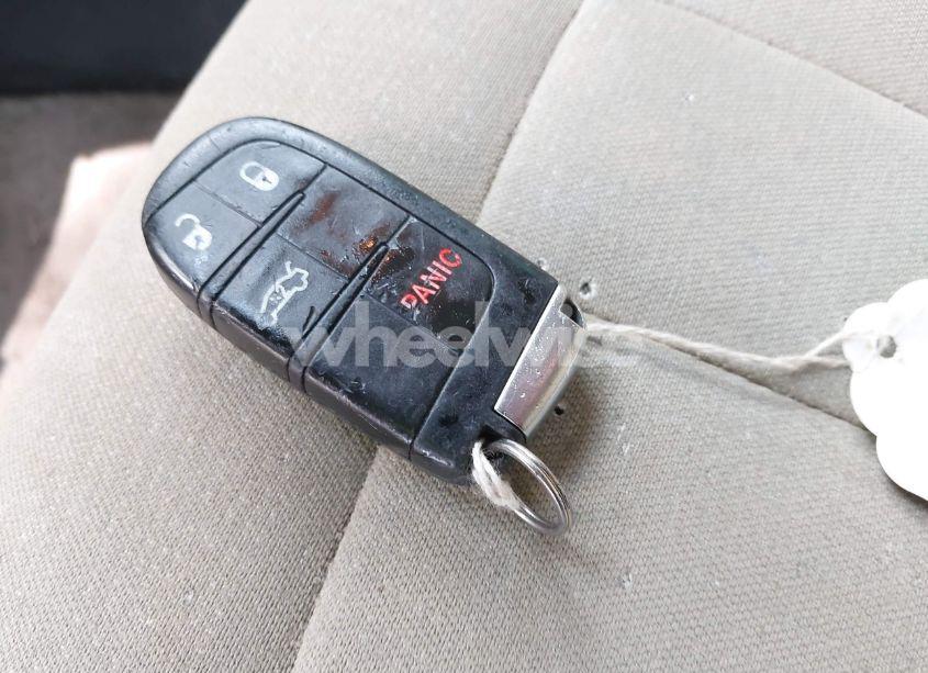 Photo 11 of 2015 Chrysler 200 LIMITED (VIN 1C3CCCAB9FN553199)