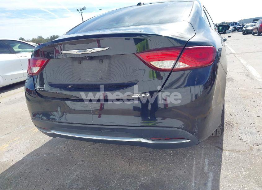 Photo 16 of 2015 Chrysler 200 LIMITED (VIN 1C3CCCAB9FN561609)