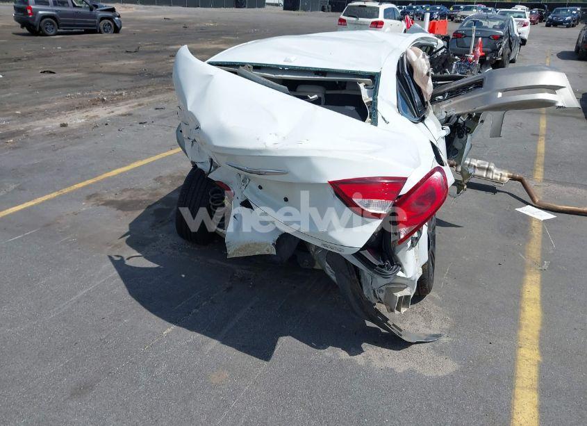 Photo 12 of 2015 Chrysler 200 LIMITED (VIN 1C3CCCAB9FN561657)