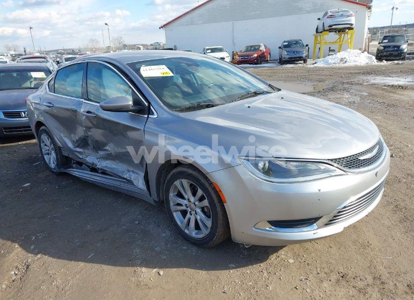 2015 Chrysler 200 LIMITED (VIN 1C3CCCAB9FN609738) main photo