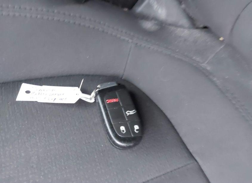 Photo 11 of 2015 Chrysler 200 LIMITED (VIN 1C3CCCAB9FN614115)